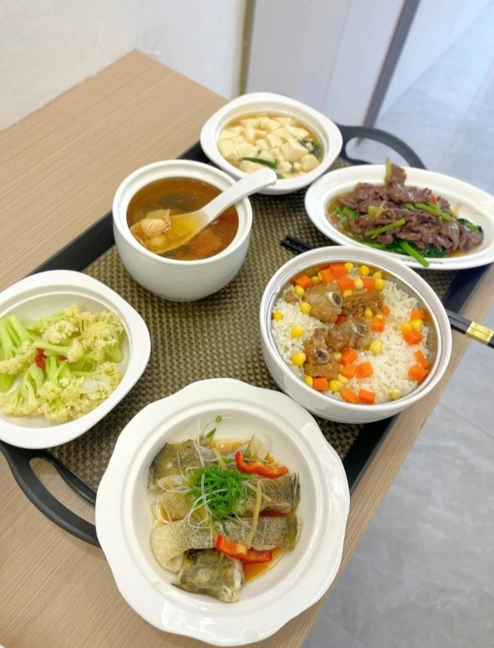 朱阿姨工作生活照12