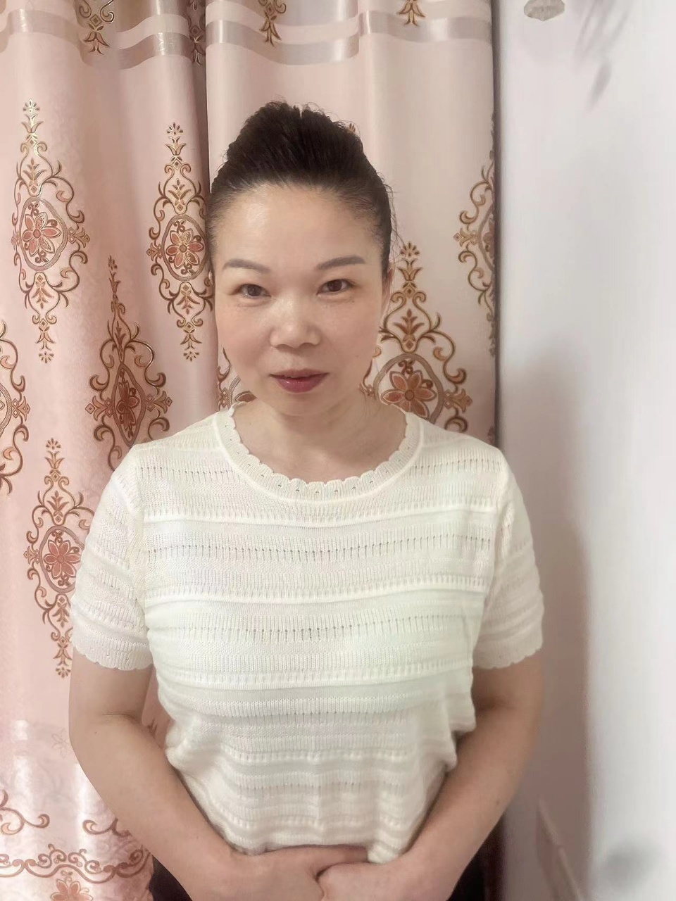 上海育婴师张阿姨公开照片