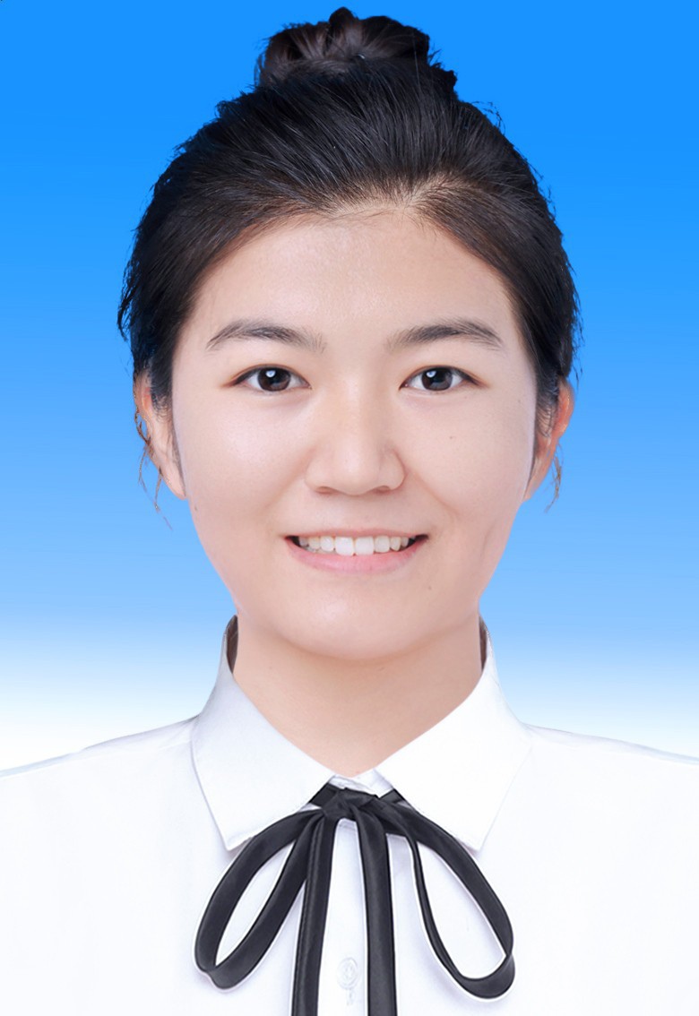 上海成长陪伴师祖阿姨公开照片