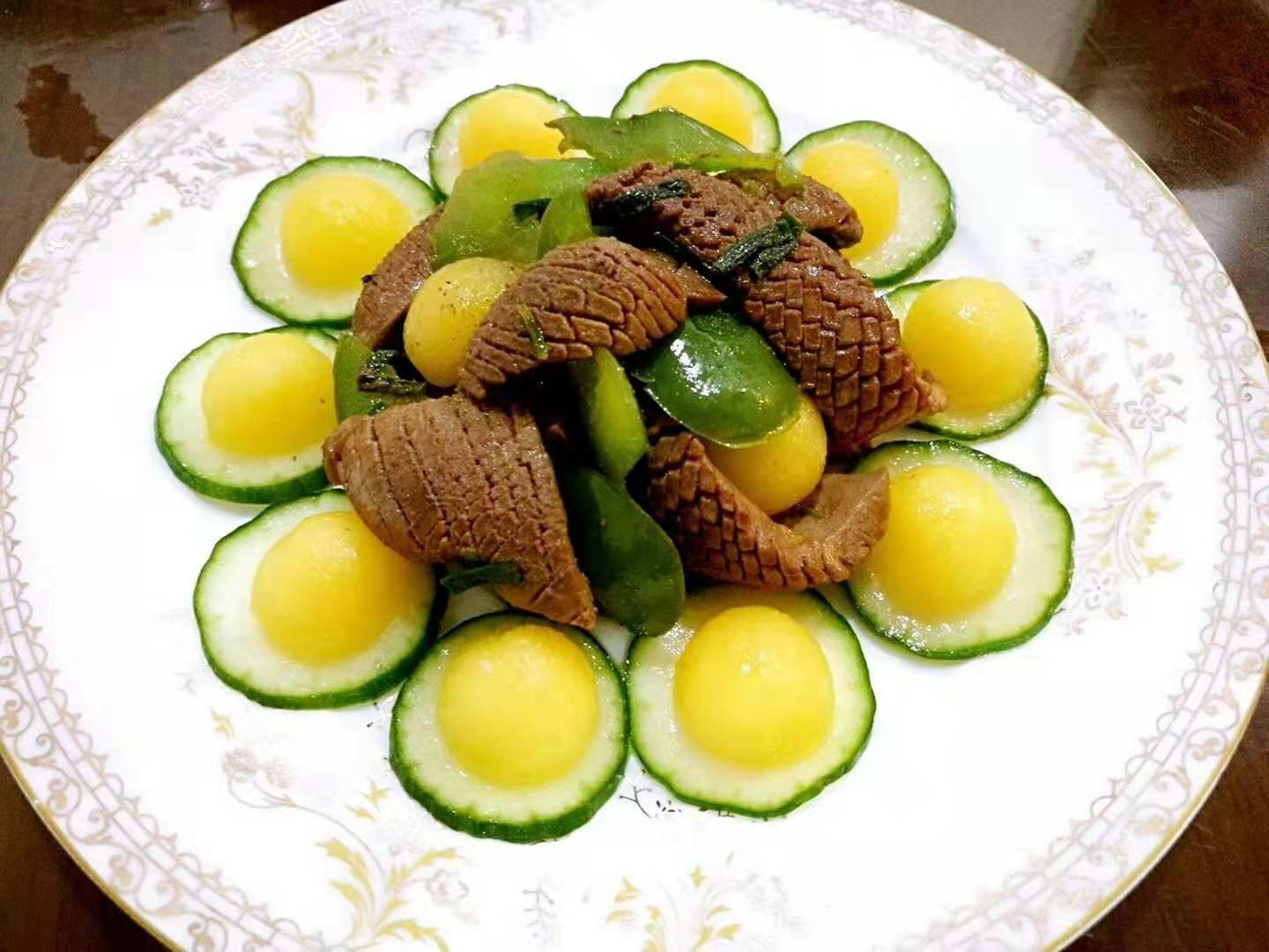 廖阿姨工作生活照12
