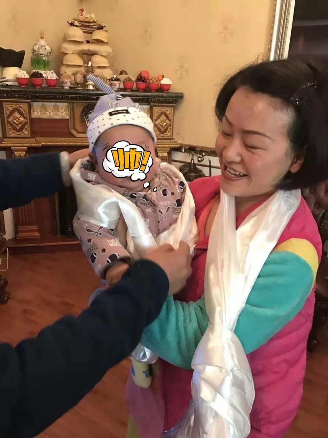 廖阿姨工作生活照2