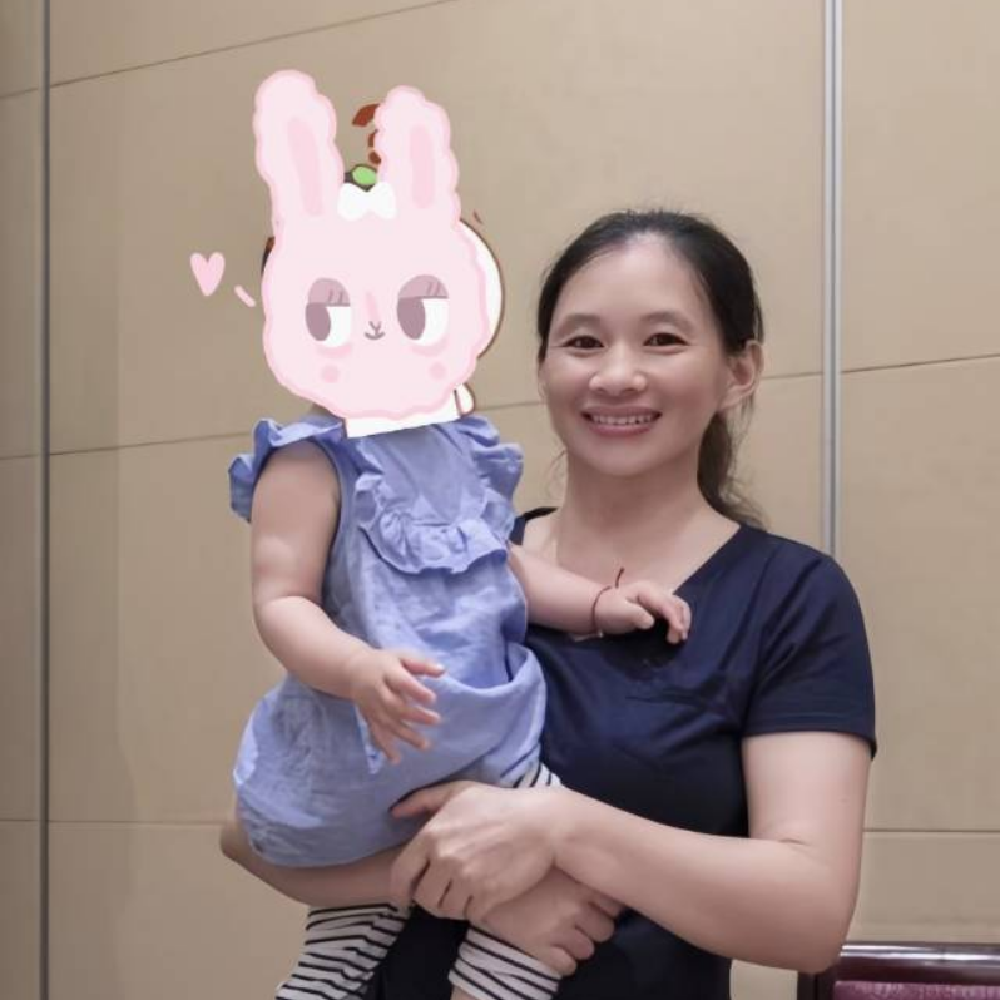 万阿姨头像