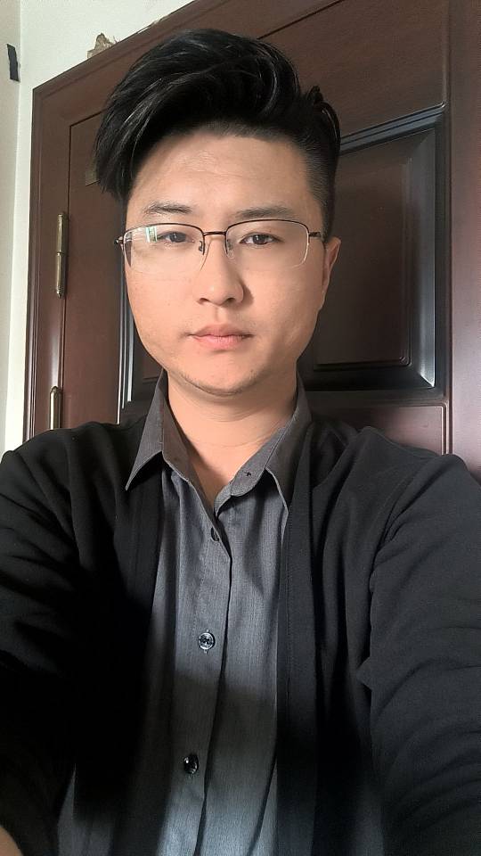 宗师傅工作生活照1
