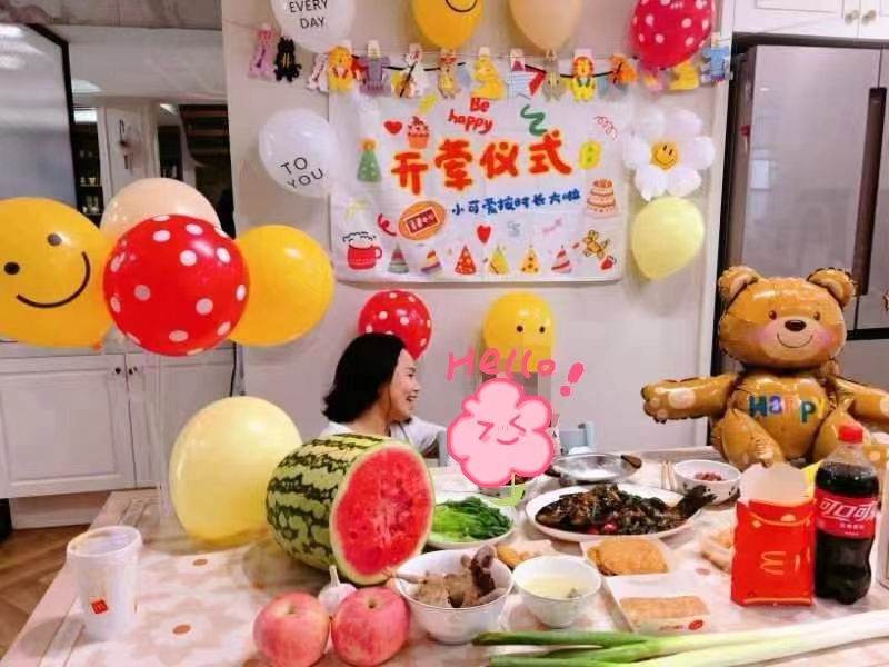 熊阿姨工作生活照3