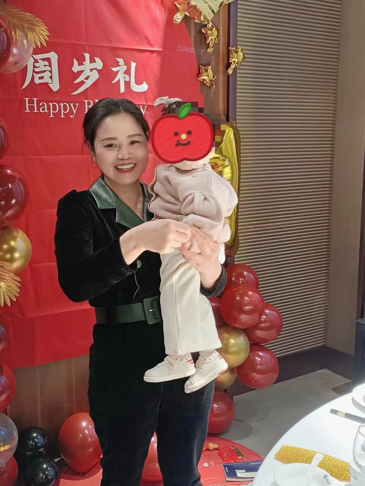 全国、上海育婴师熊阿姨公开照片