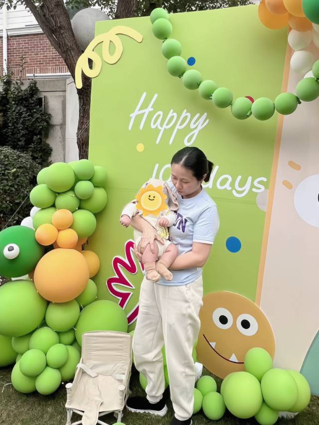 高阿姨工作生活照2