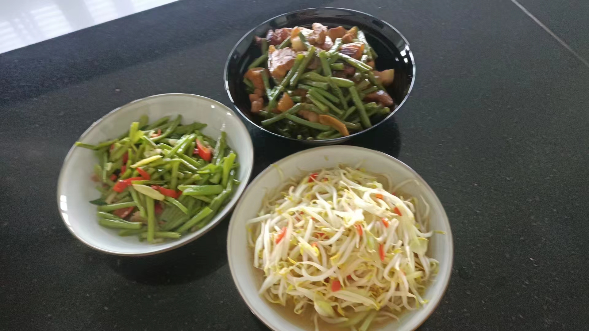 刘阿姨工作生活照3