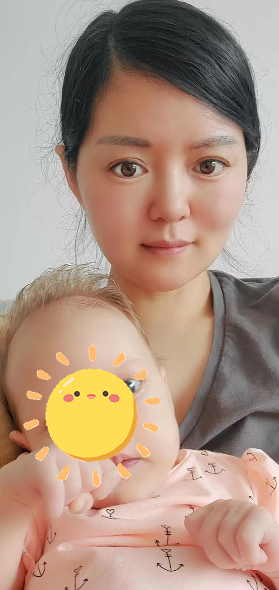 房阿姨工作生活照1