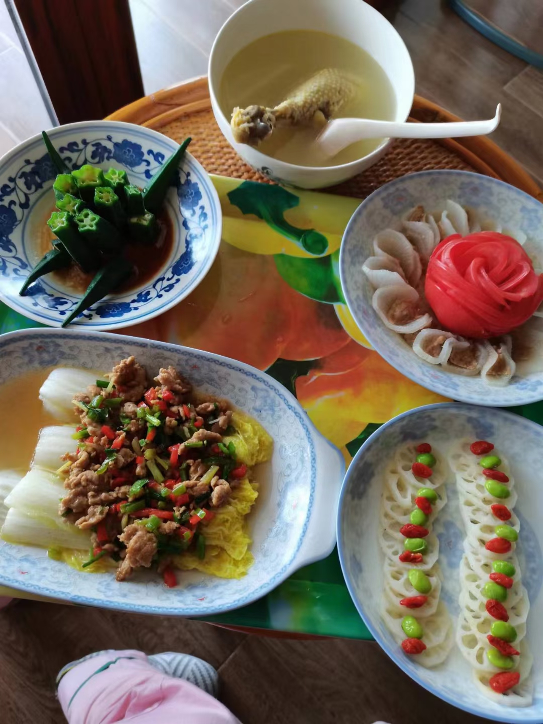 赵阿姨工作生活照6