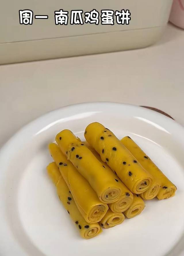 刘阿姨工作生活照2