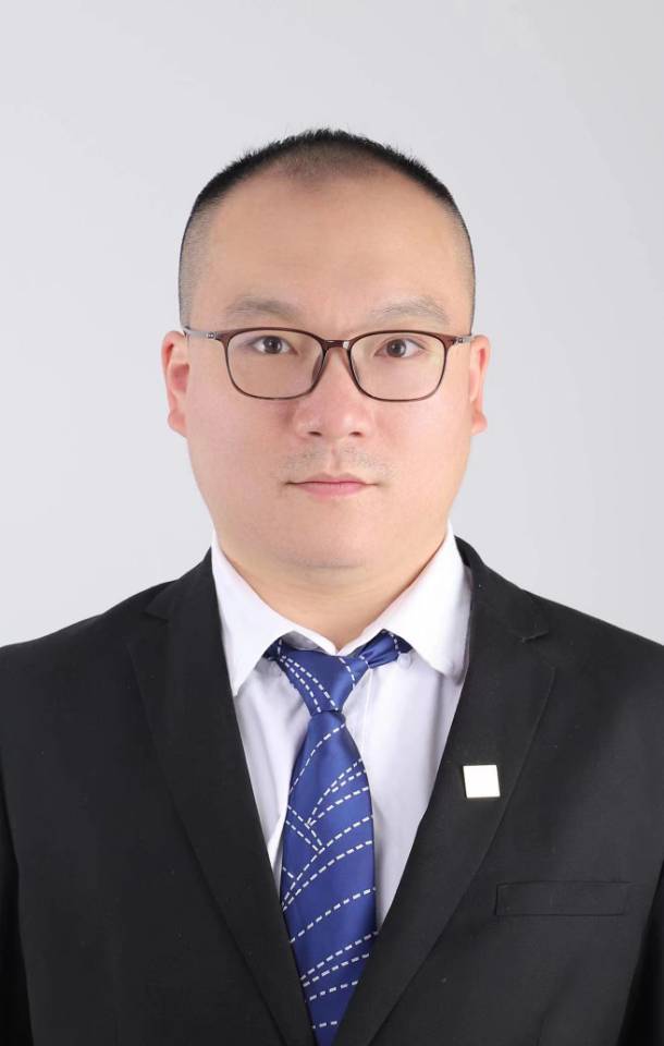 上海司机保镖臧师傅公开照片
