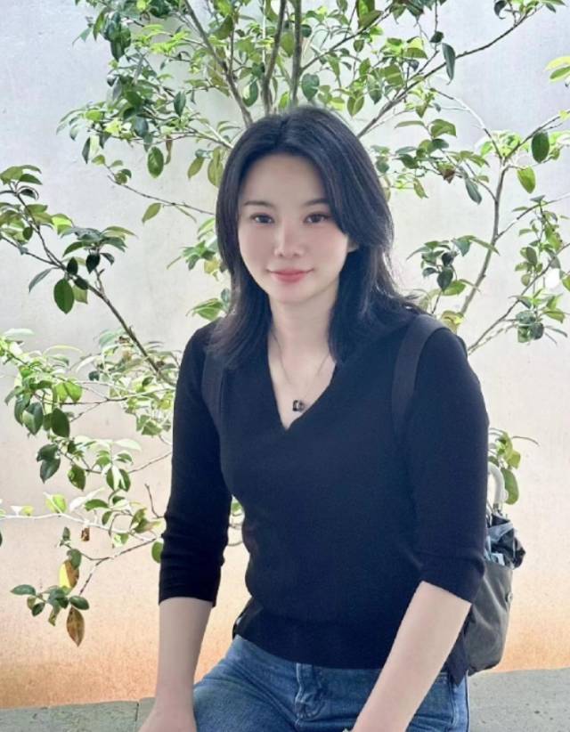 万阿姨缩略图2
