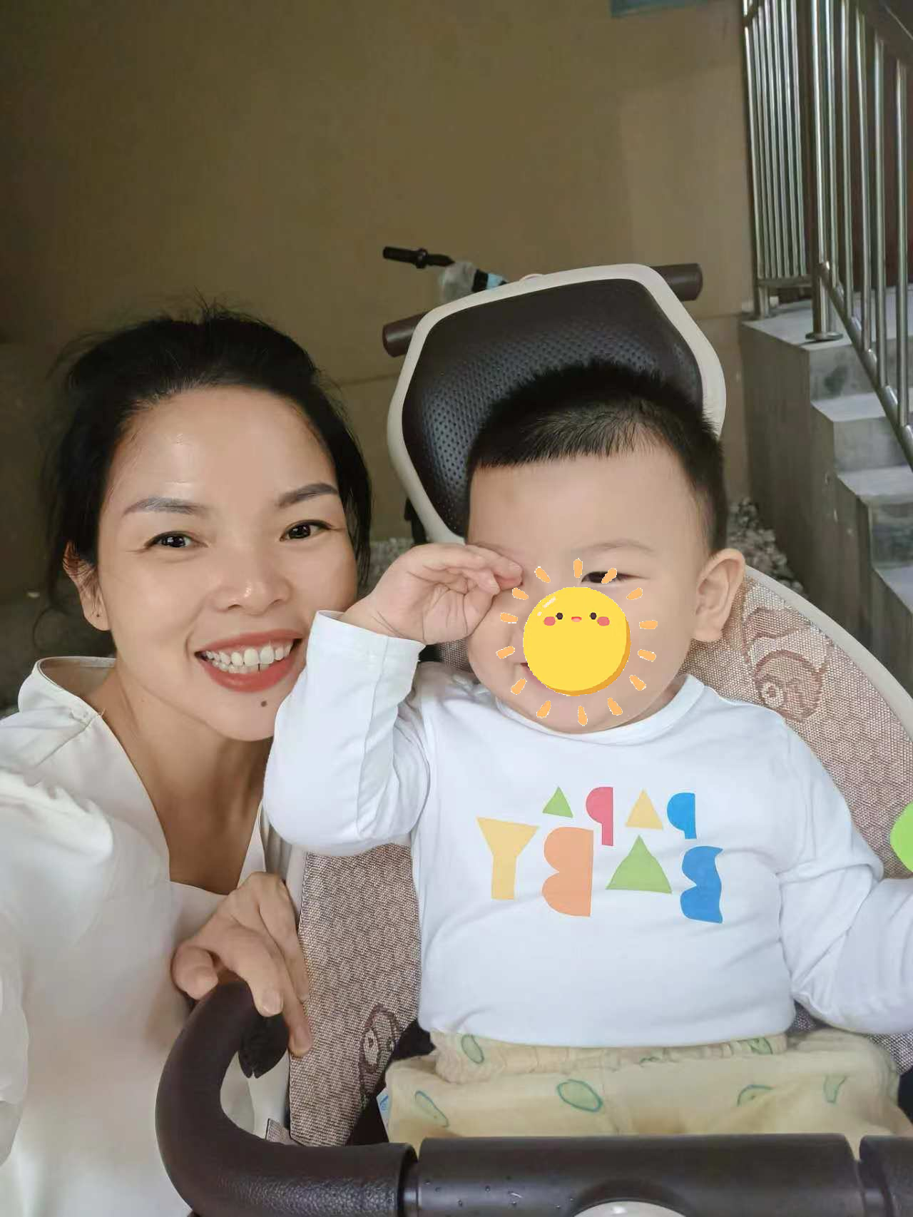 上海育婴师、月嫂王阿姨公开照片