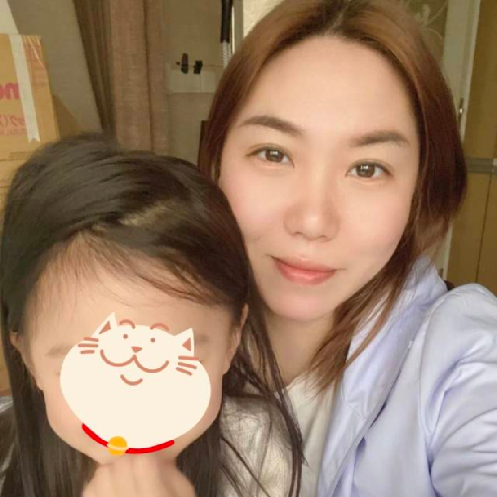 上海育婴师薛阿姨公开照片
