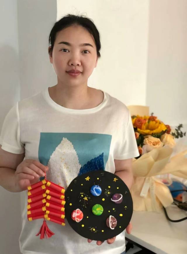 金阿姨工作生活照5