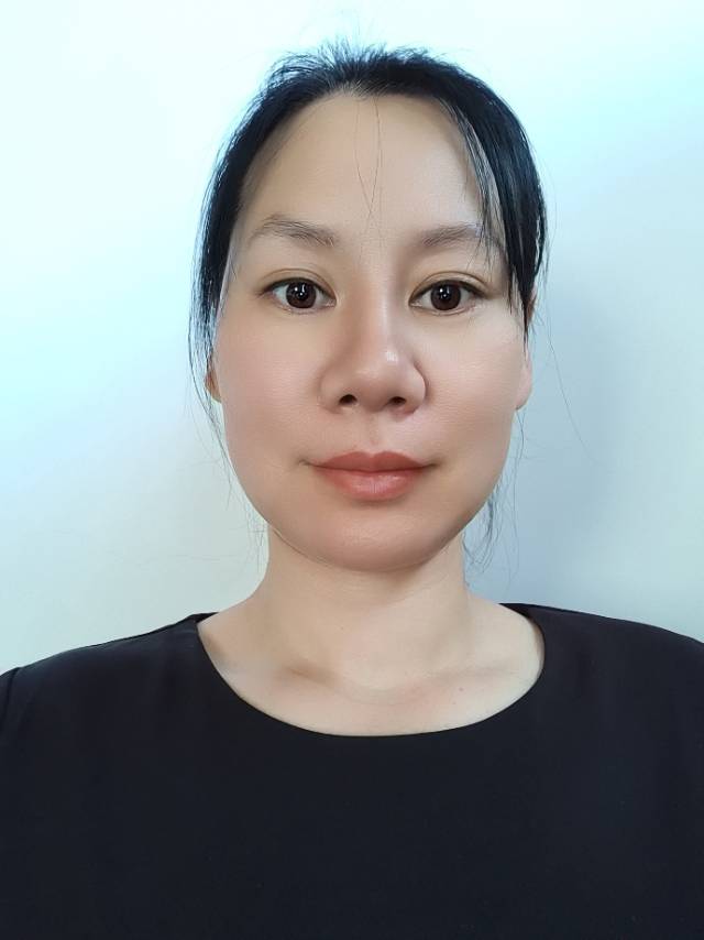 黄阿姨公开照片