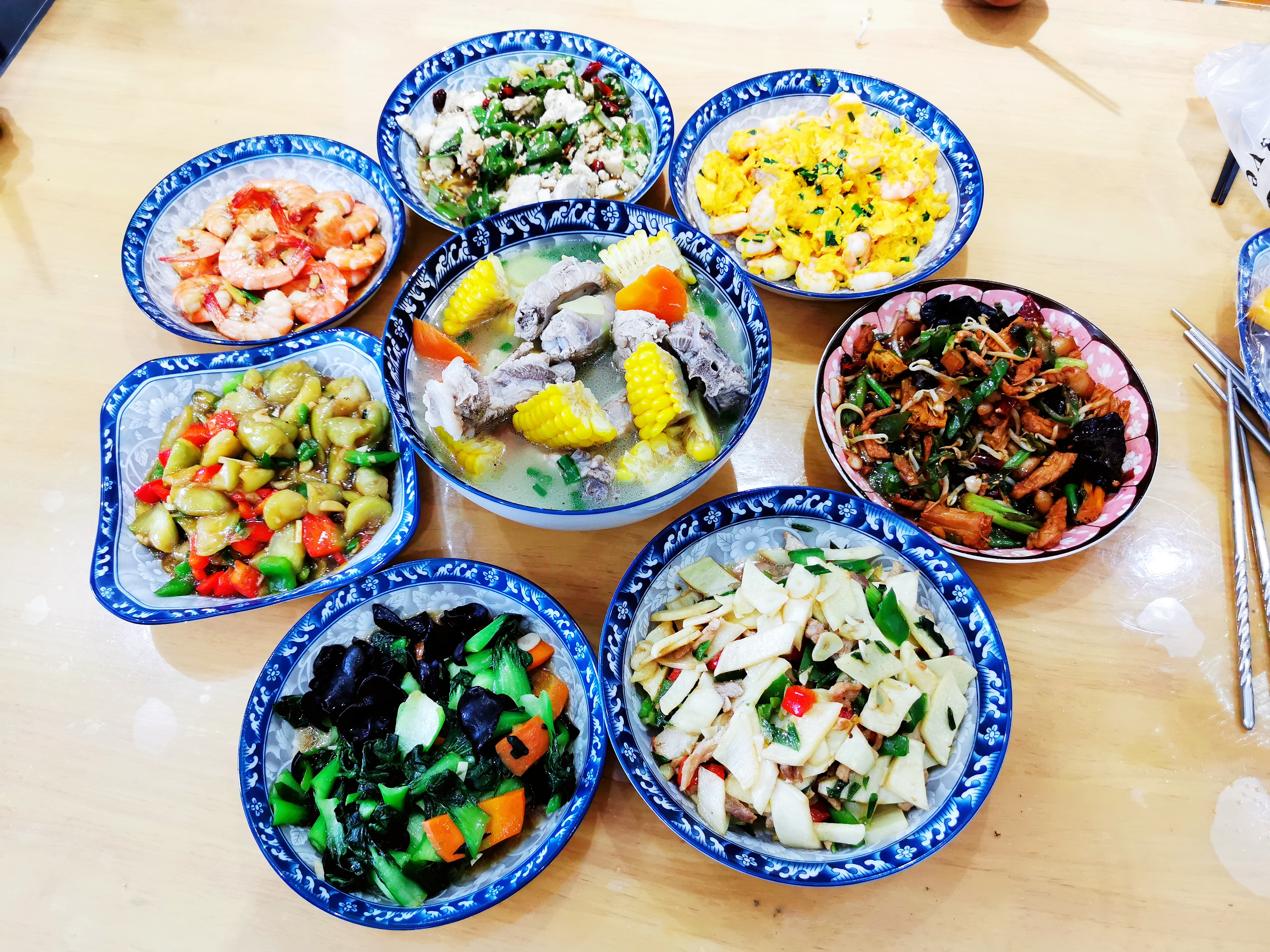 郭阿姨工作生活照1