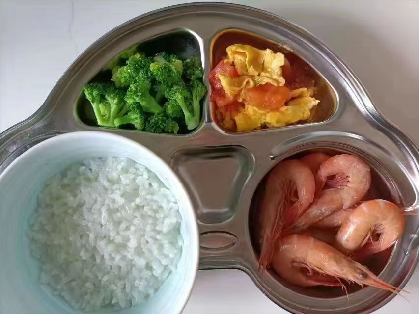 黄阿姨缩略图2