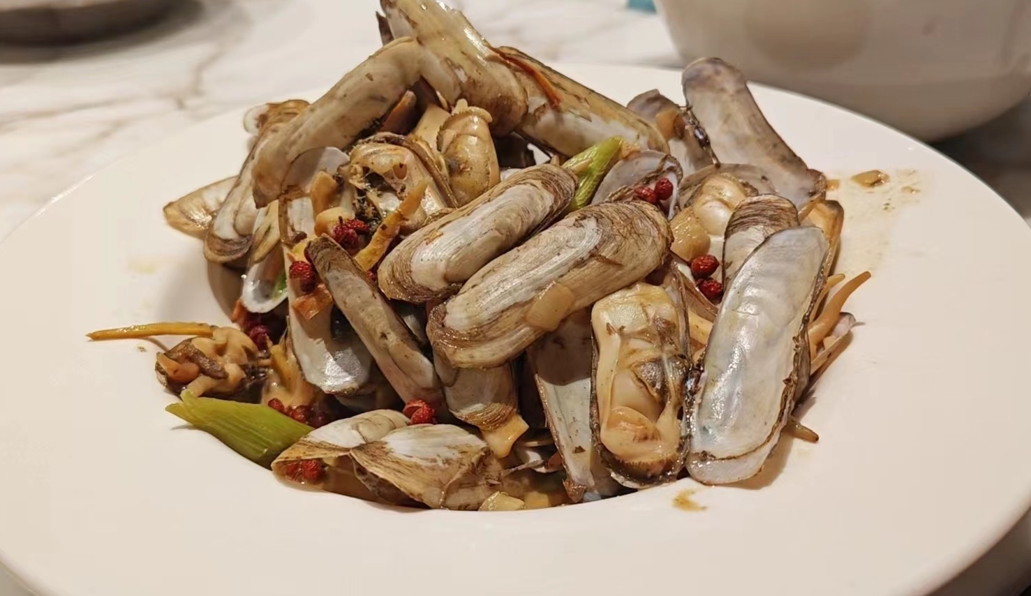 张阿姨工作生活照2