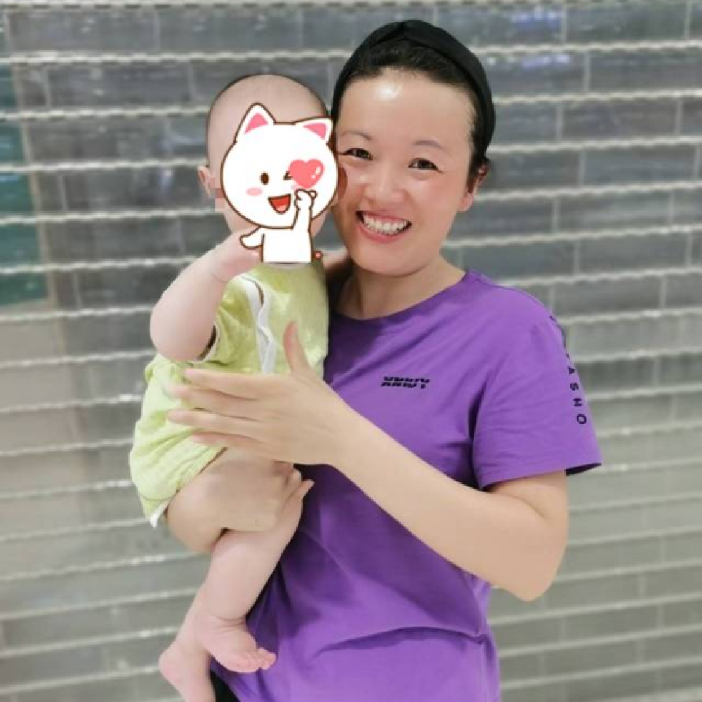 上海育婴师季阿姨公开照片