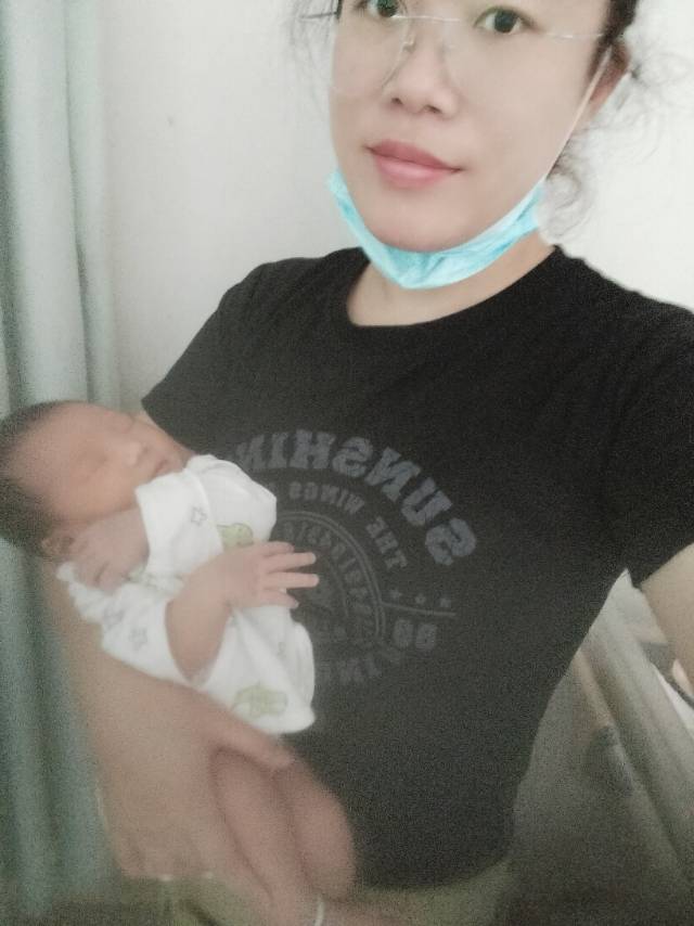 王阿姨工作生活照8