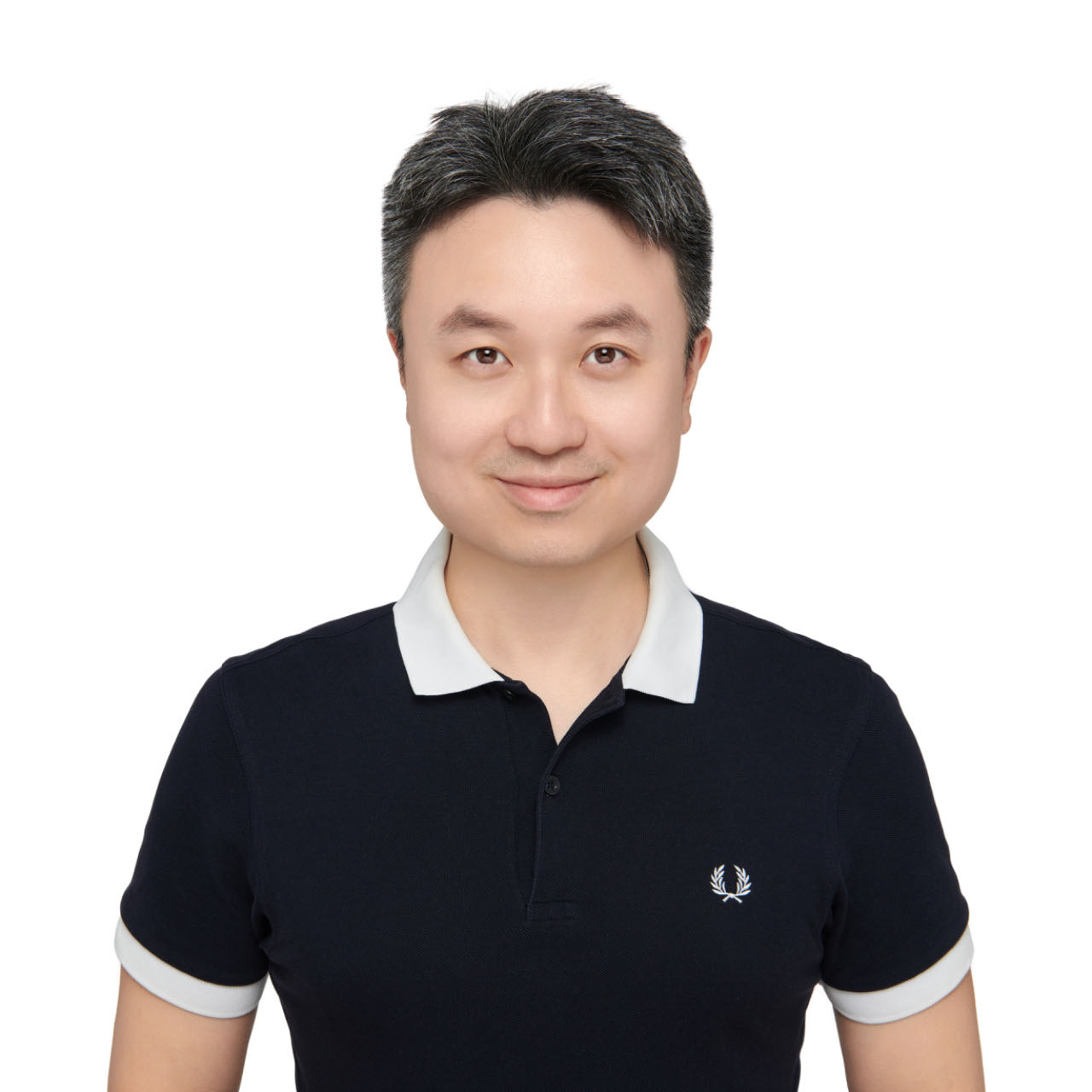 涉外、中国香港🇭🇰司机保镖梁师傅公开照片