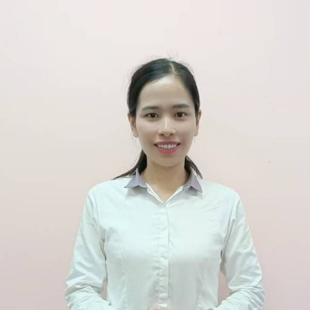 上海、上海市家务师、厨师华阿姨公开照片