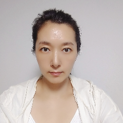 上海钟点工、成长陪伴师、管家助理郭阿姨公开照片