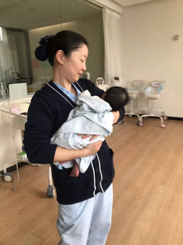 陆阿姨缩略图3