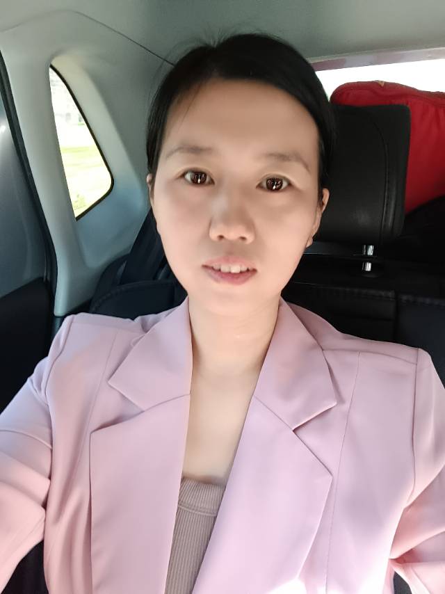 涉外月嫂宋阿姨公开照片