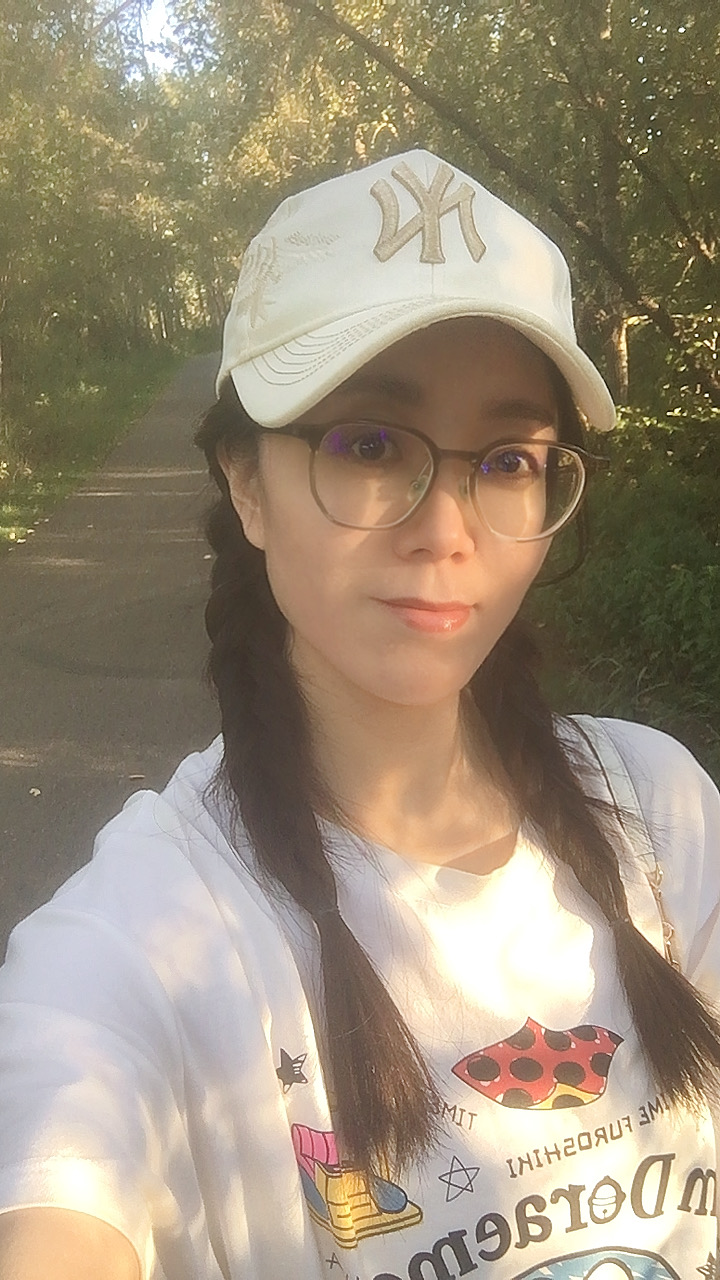 家政钟点工、成长陪伴师、管家助理、家务师任阿姨公开照片