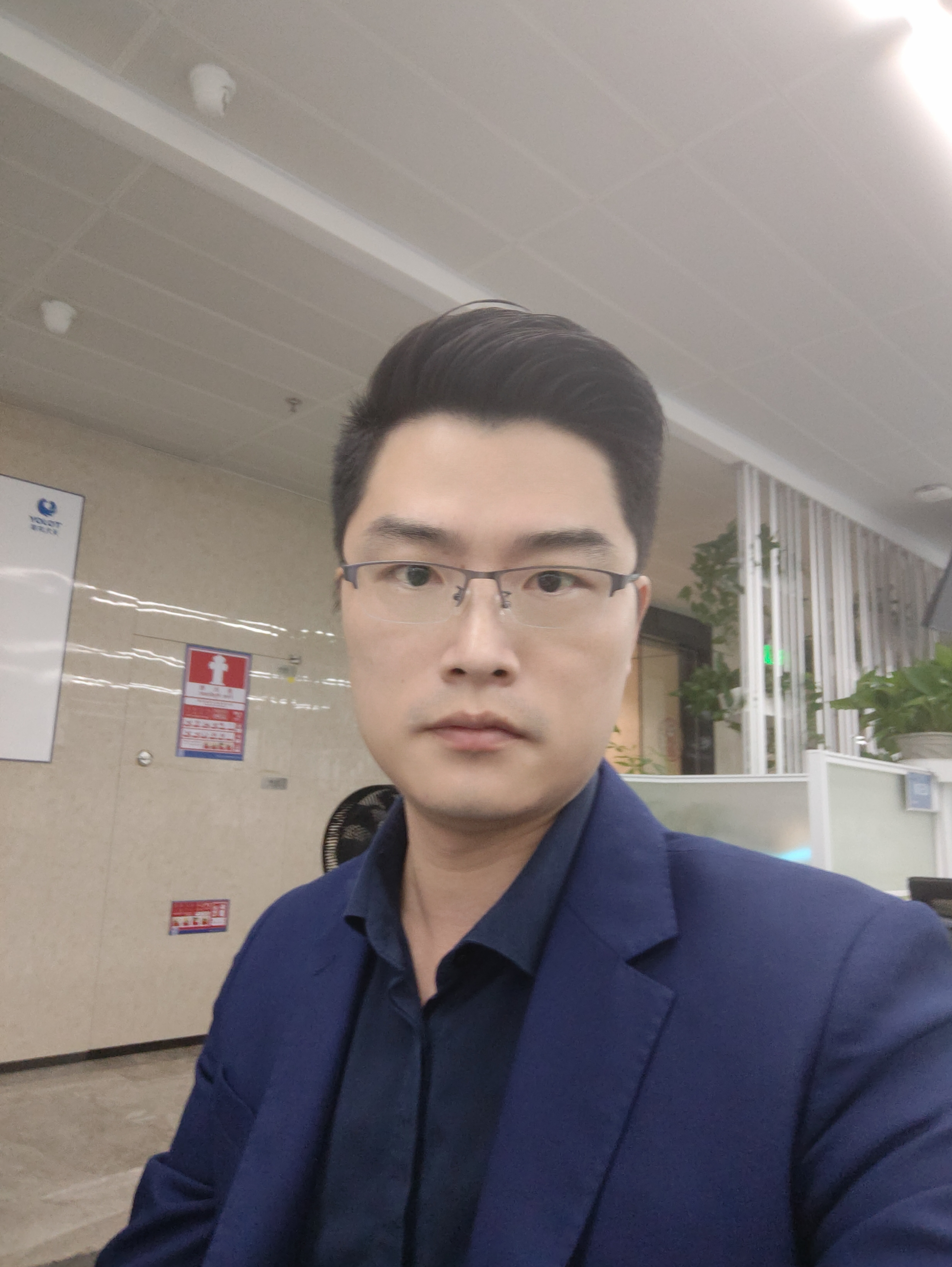 何师傅缩略图2