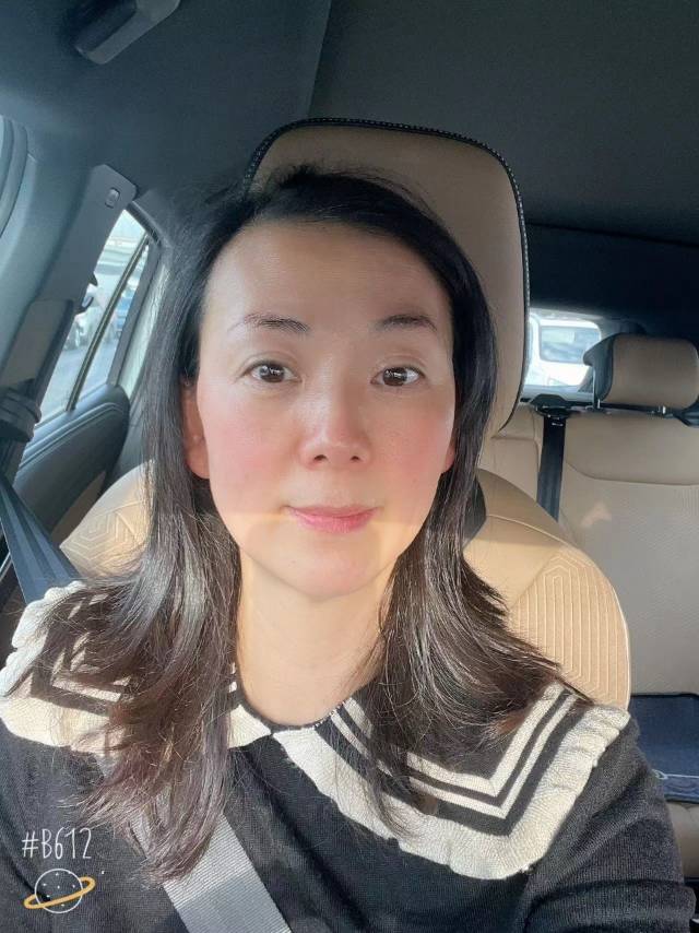孙阿姨工作生活照2