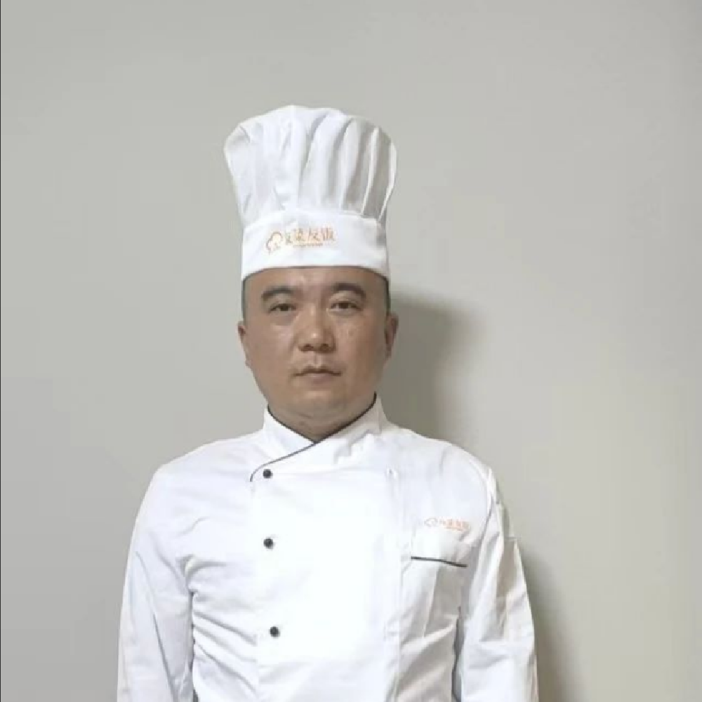 家政厨师秦师傅公开照片