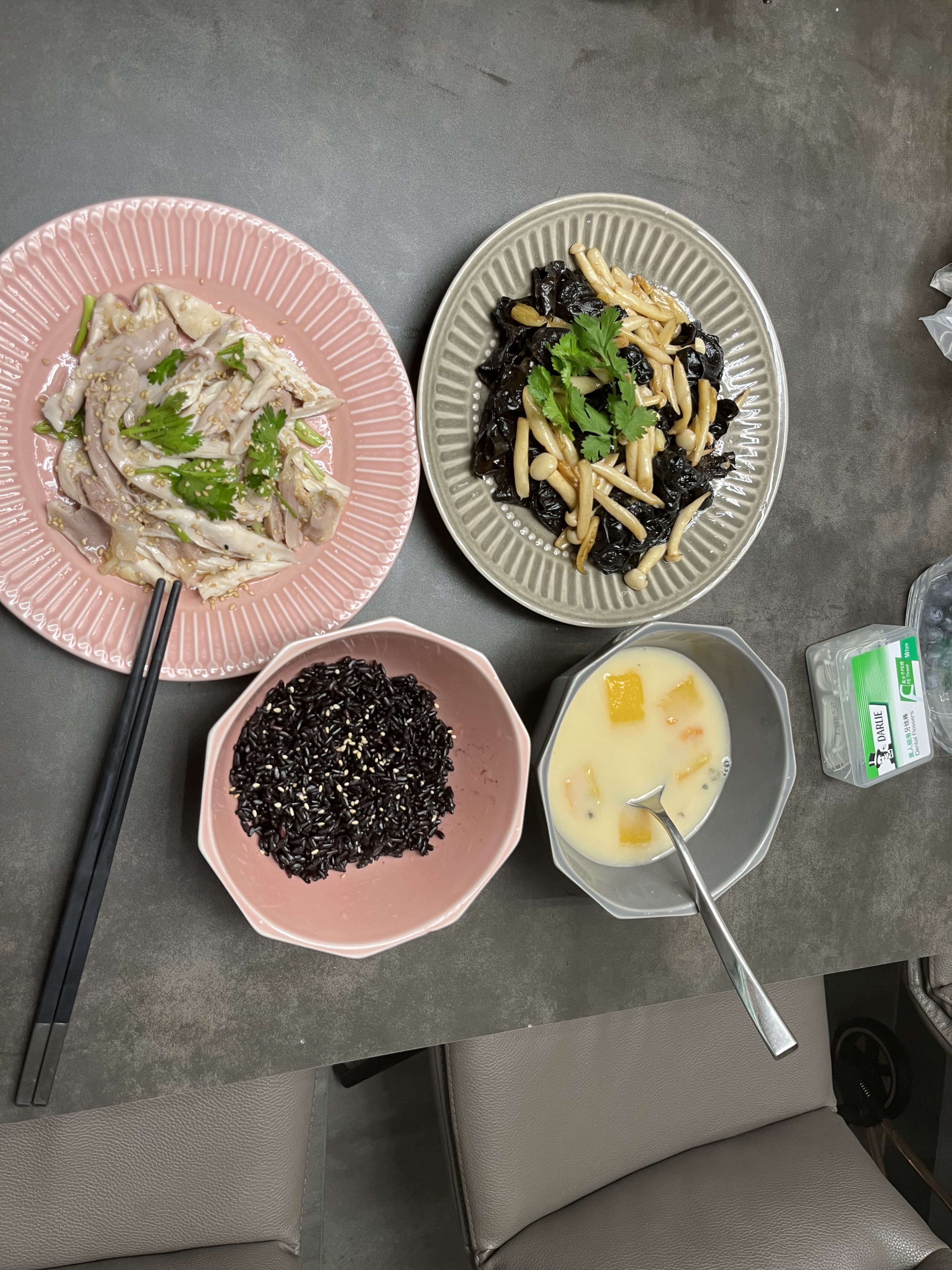 黄阿姨缩略图7