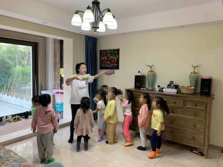凌阿姨缩略图4