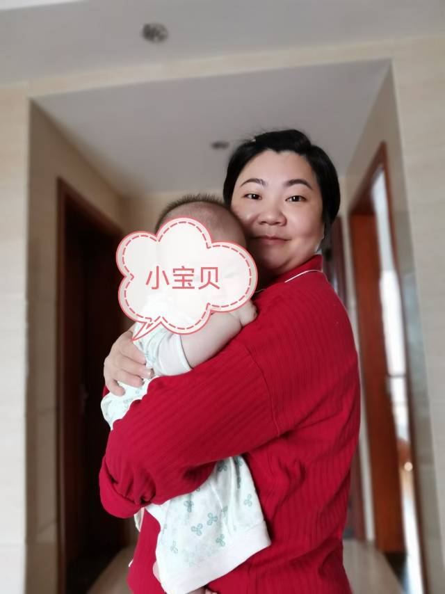 罗阿姨工作生活照3