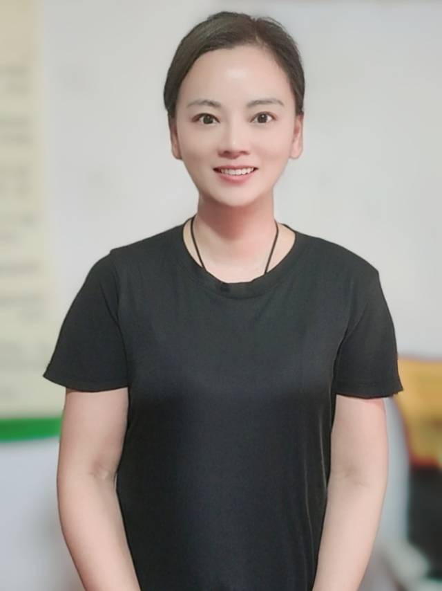 上海、上海市家务师沙阿姨公开照片