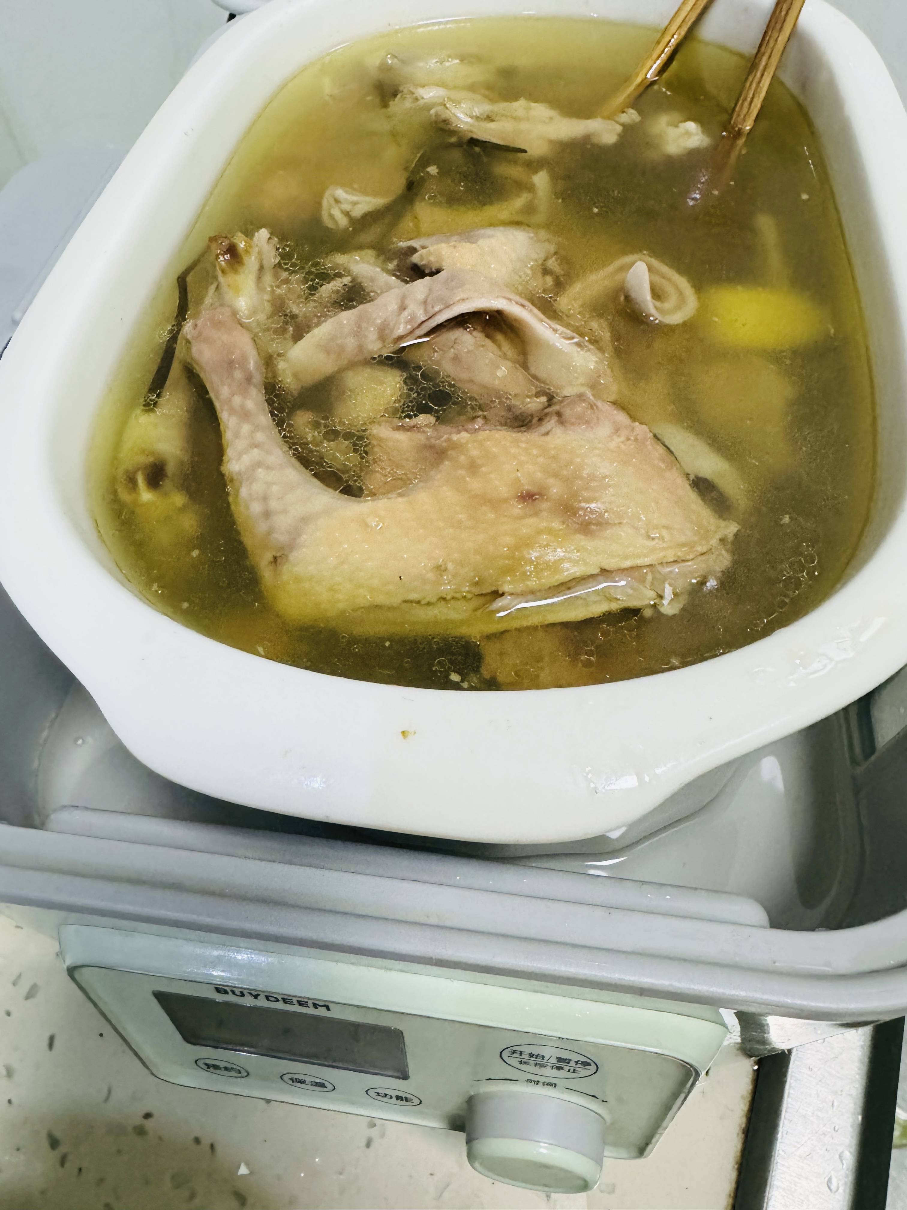 虞阿姨工作生活照8