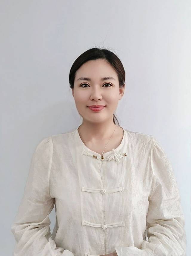 上海、上海市成长陪伴师、育婴师程阿姨公开照片