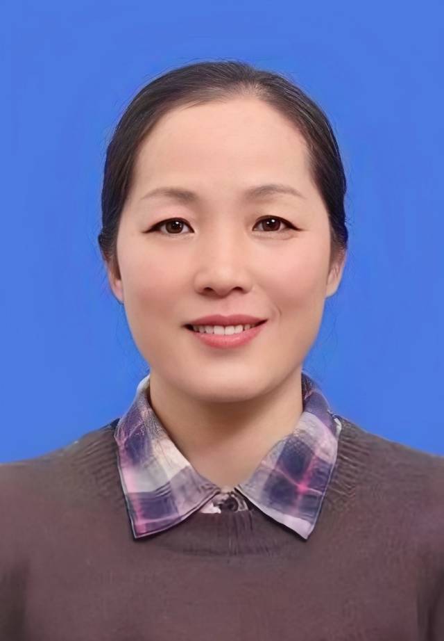 胡阿姨工作生活照1