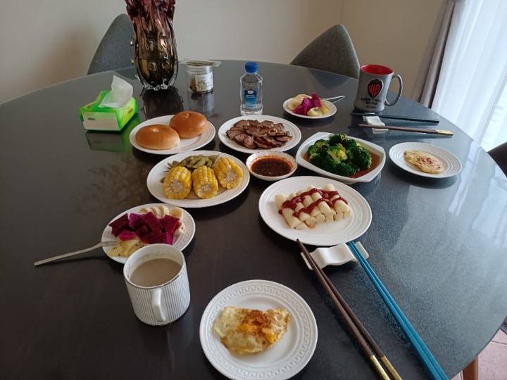 陈阿姨工作生活照3