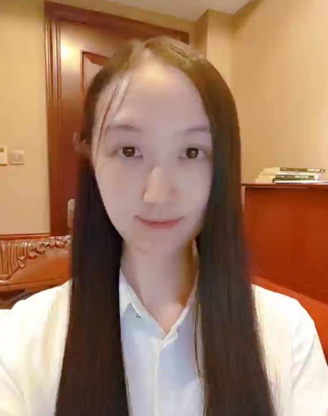 涉外、上海、阿联酋🇦🇪、上海市成长陪伴师程阿姨公开照片