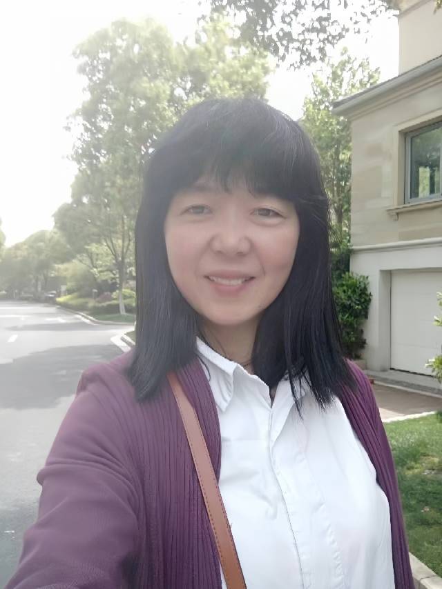 候阿姨工作生活照4