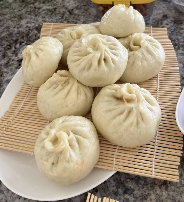 方阿姨工作生活照8