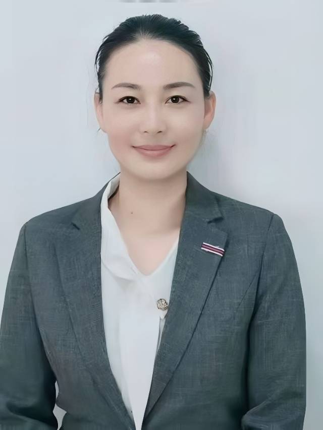 上海、上海市钟点工、家务师徐阿姨公开照片