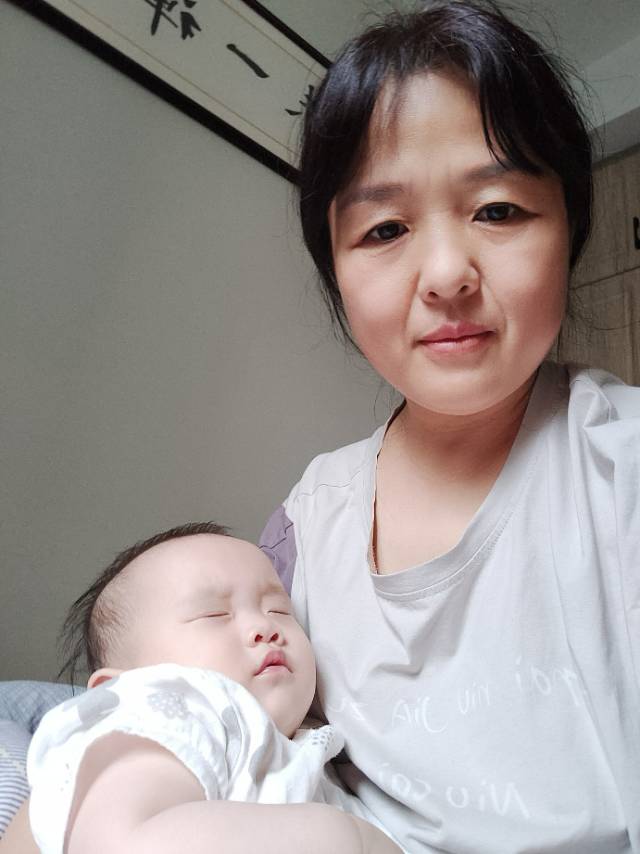 胡阿姨缩略图2
