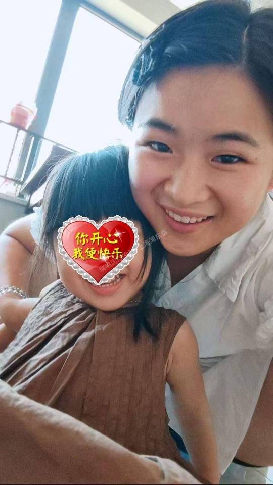 姜阿姨工作生活照5
