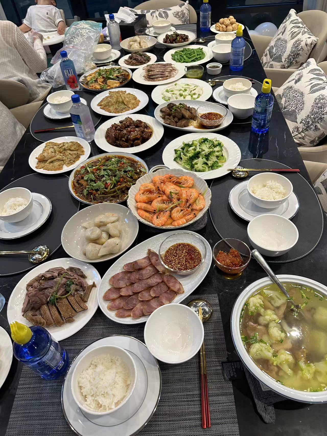 李阿姨工作生活照3