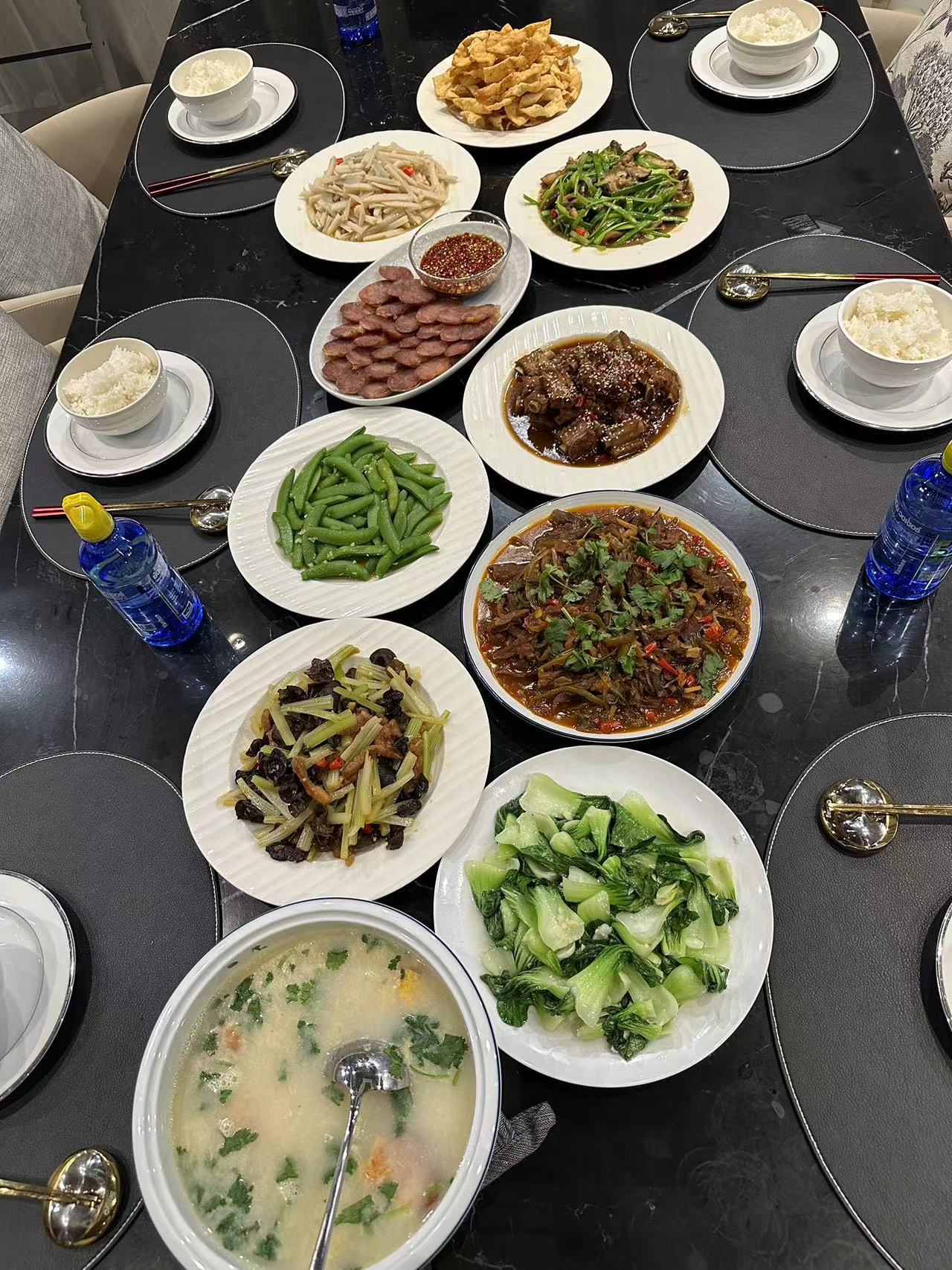 李阿姨工作生活照6